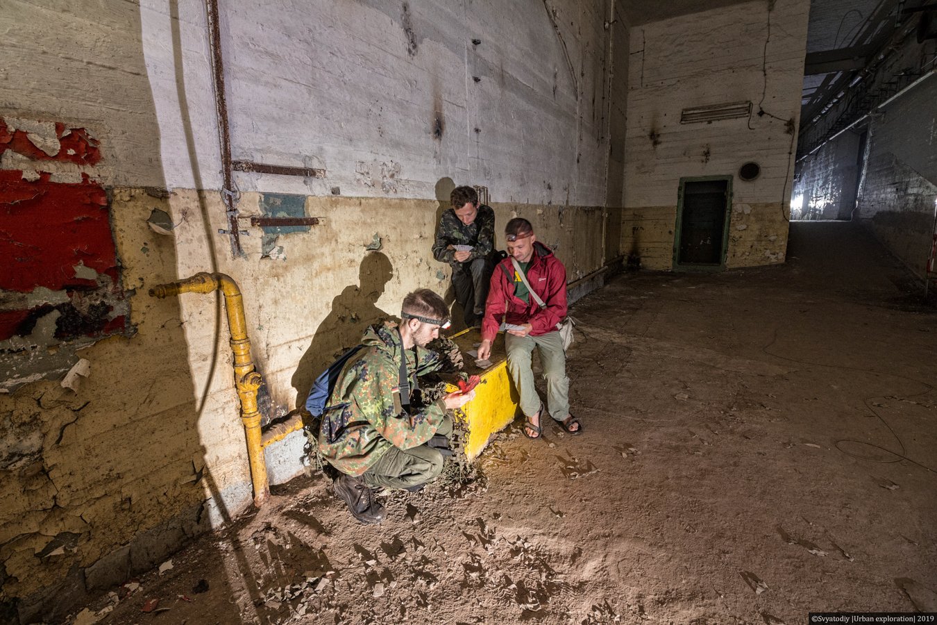 Перед виходом розігруємо останнє пиво