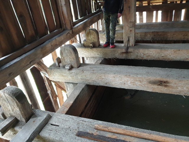 Відкачана ропа у відстійнику