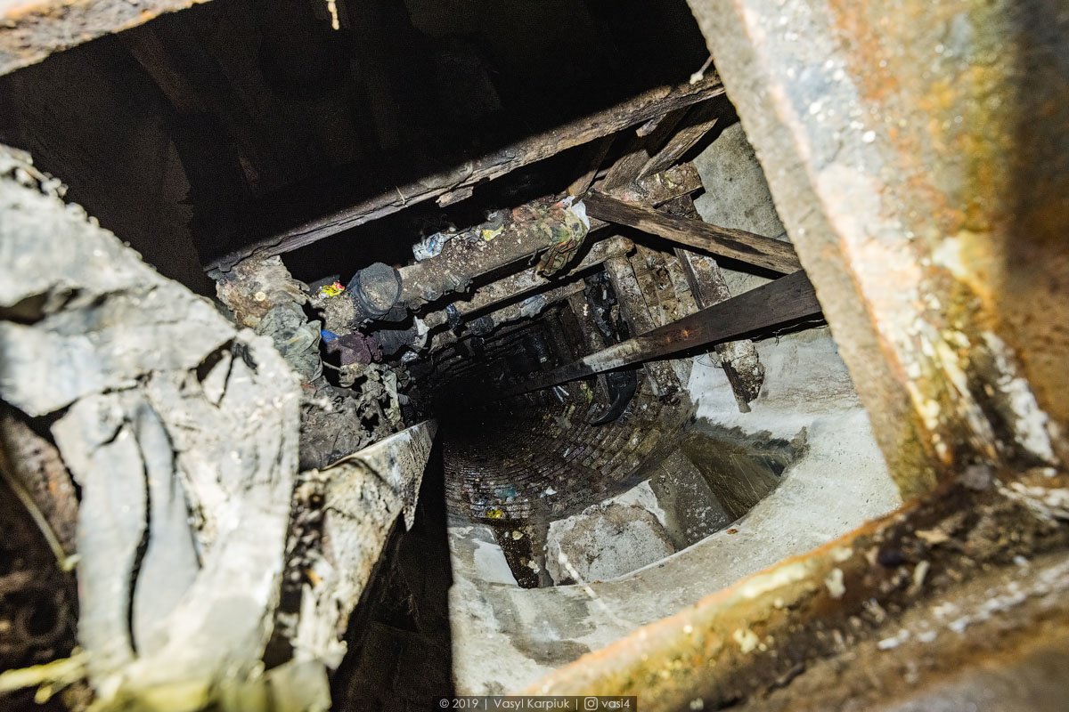 Всередині ствола Хотинь