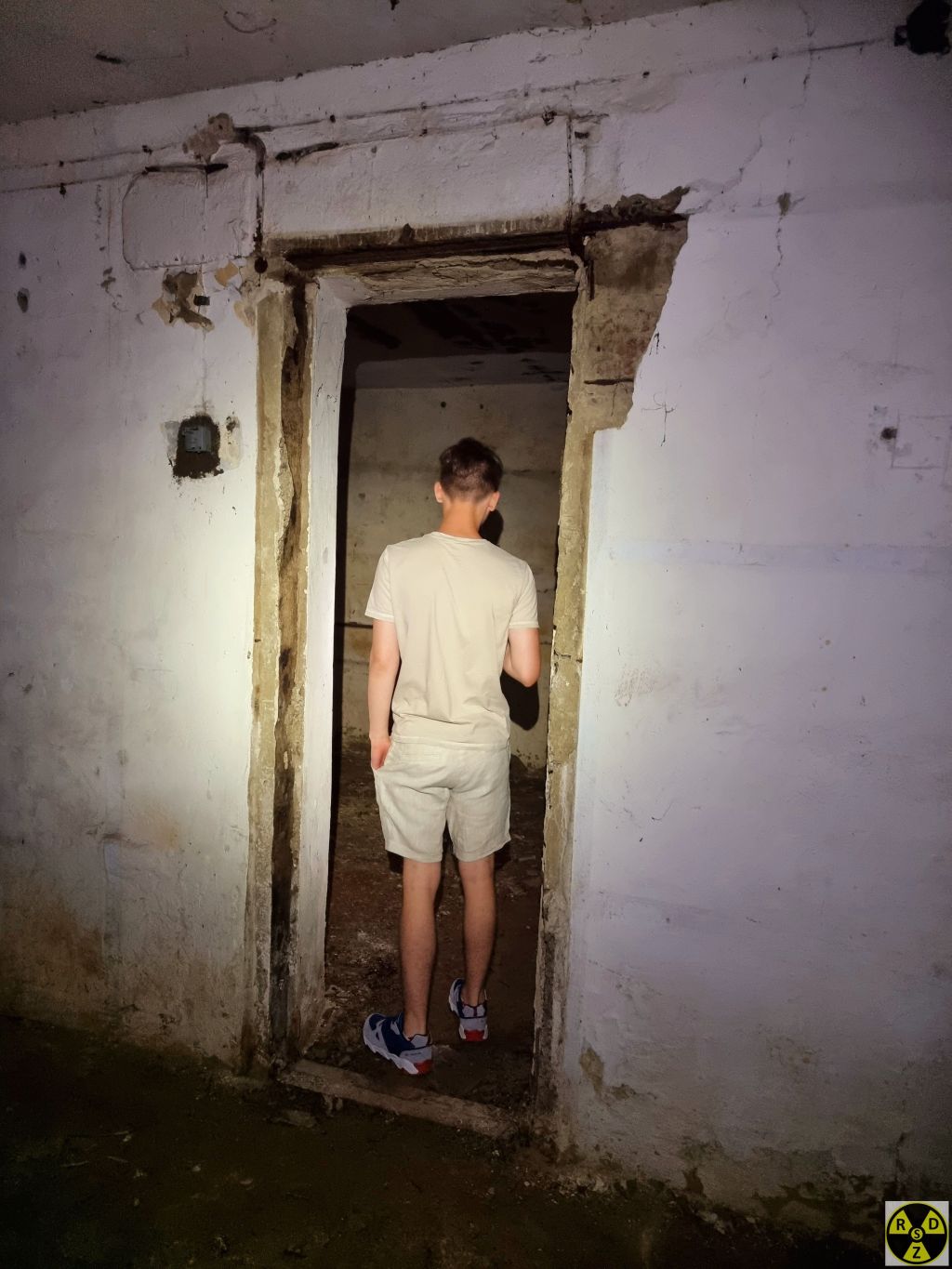 "Інспектор Алекс": Де лавки, світло, все майно бомбосховища?