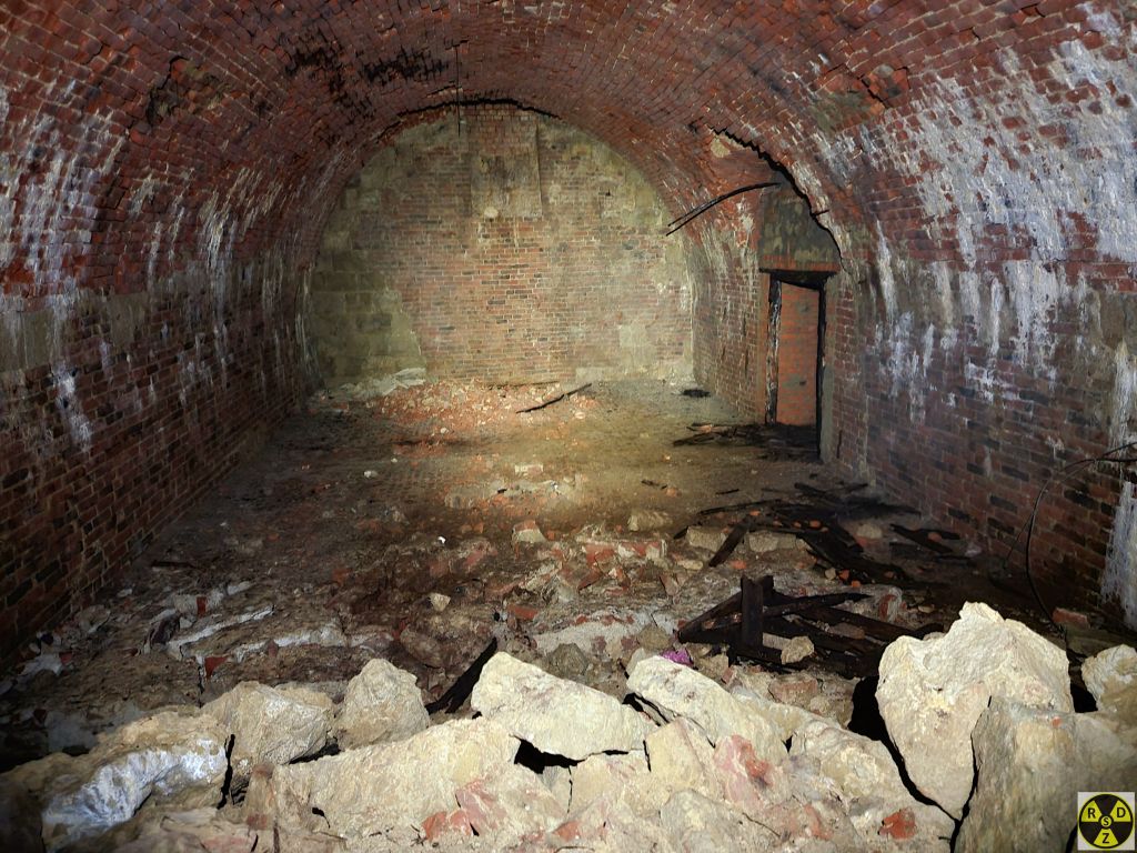 Руйнування підземель під Високим Замком