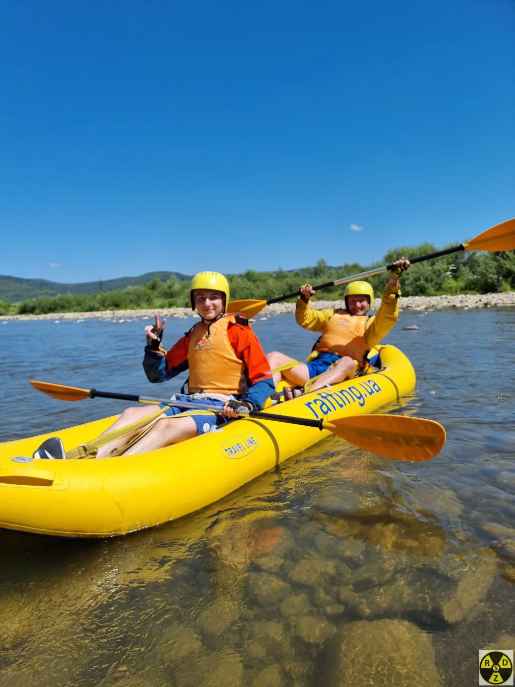 Пливемо до села Гірне