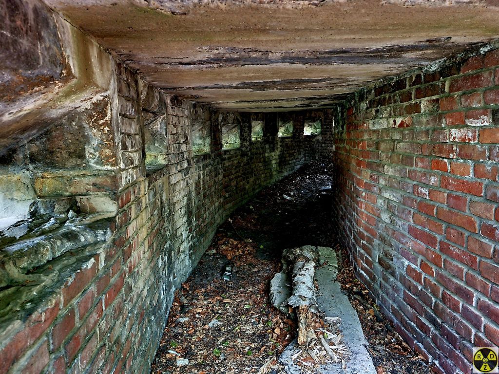 Всередині ДОТ-у