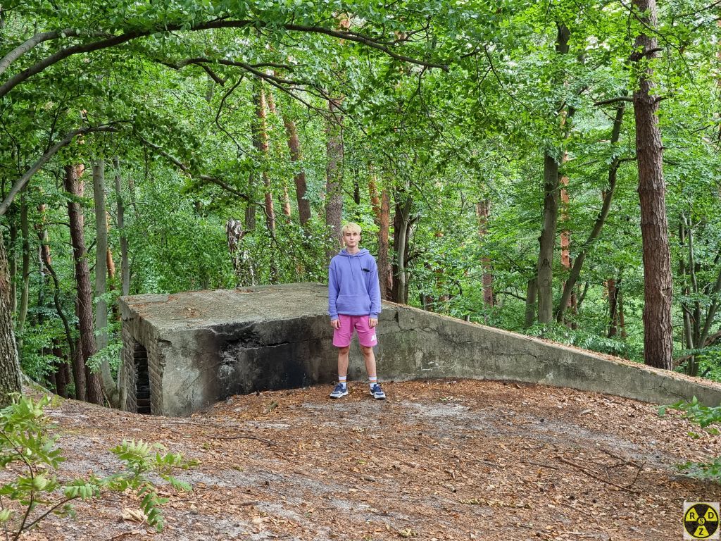 Оглянувши всі ДОТ-и можна йти гуляти далі