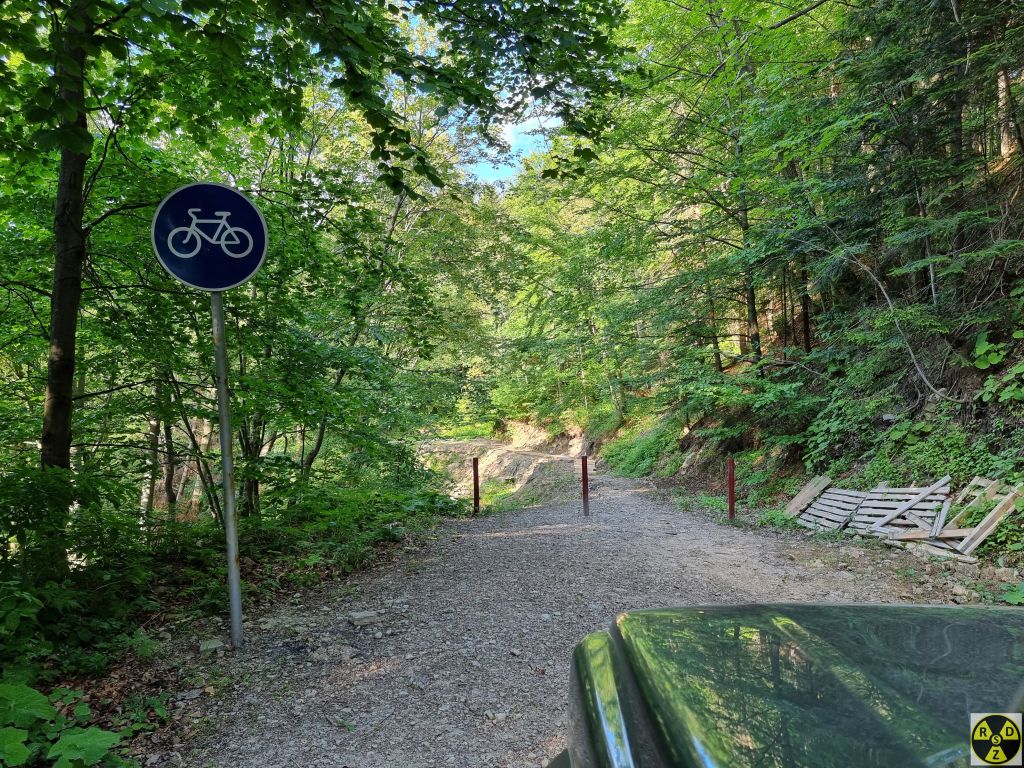 До вежі навіть проклали веломаршрут!