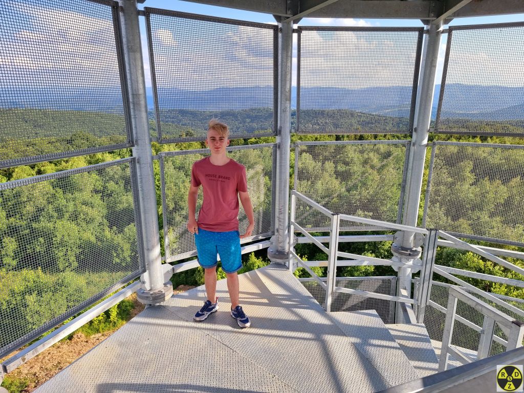 Ще навіть не дійшли до верху вежі, а краєвиди вже зашкалюють!