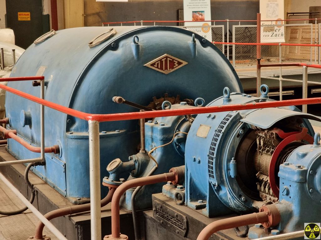 Генератор який виробляв електроенергію