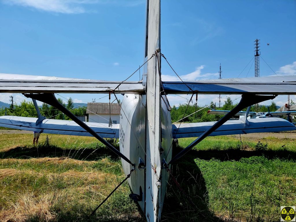 Простий хвіст для корекції напрямку польоту