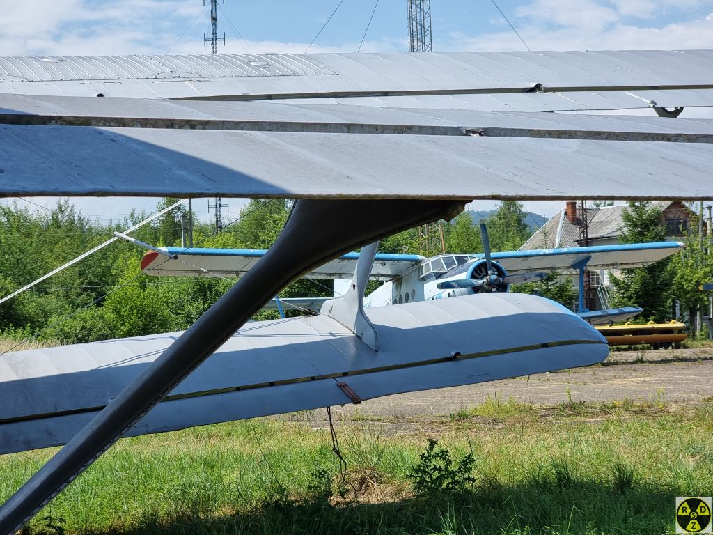 Літачки на Аеродромі