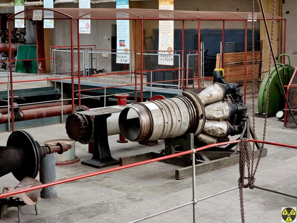 Реактивний двигун від МІГ-15