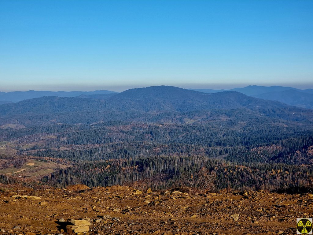 Гора Тростян