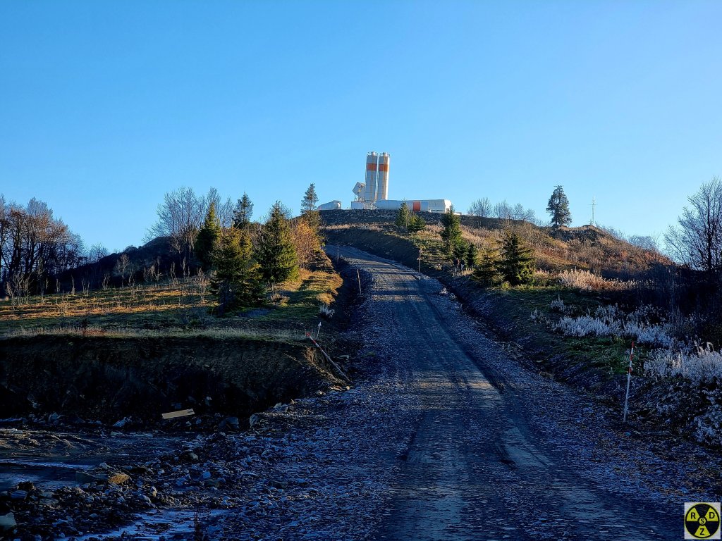 Виробництво бетону в заказнику Бердо