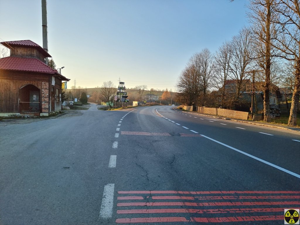 Нам ліворуч, до заказника Бердо