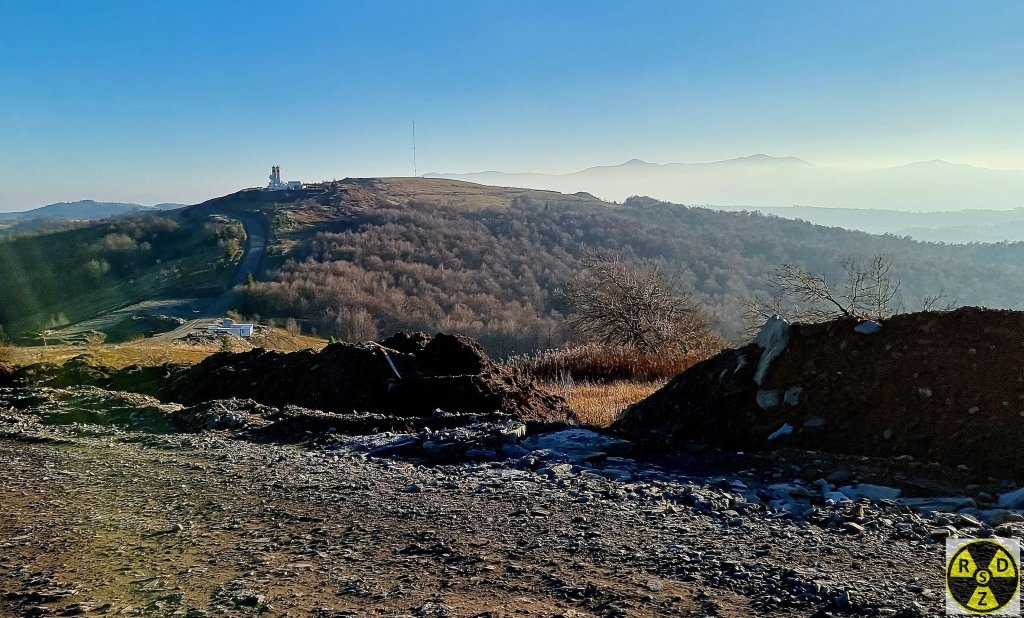 Вид на заказник Бердо з вікна автомобіля