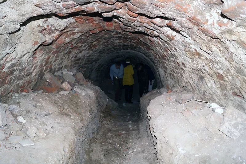 Приклад підземного ходу що можу вести до Каплиці Боїмів. Фото з інтернету