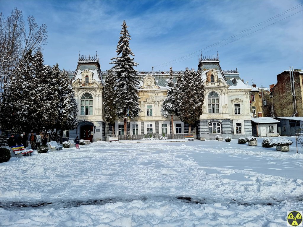 Палац Семенських-Левицьких у всій красі
