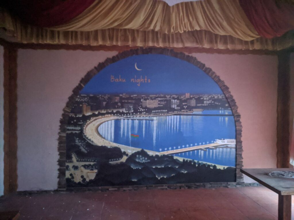 Ночі в Баку і справді гарні...