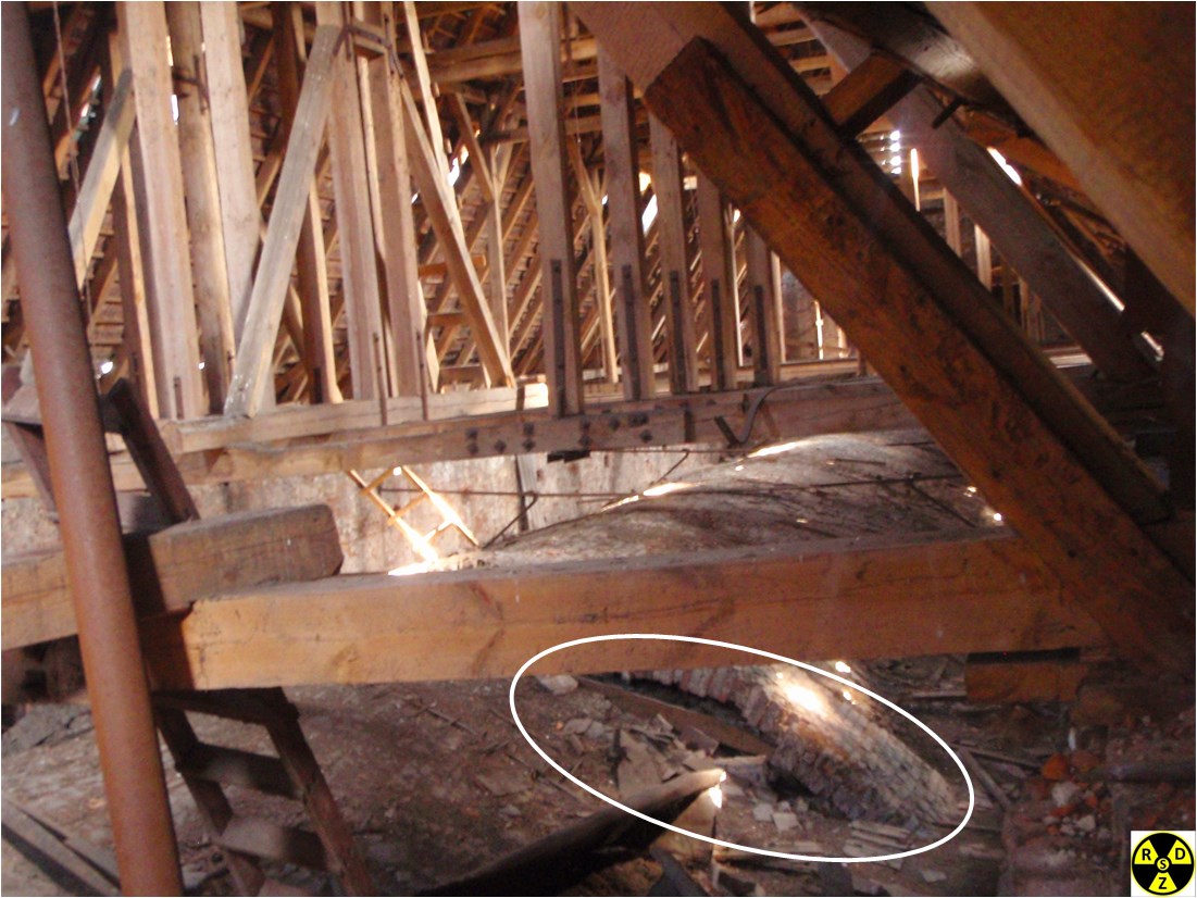 Обвалене склепіння костелу Єзуїтів, 2009 рік