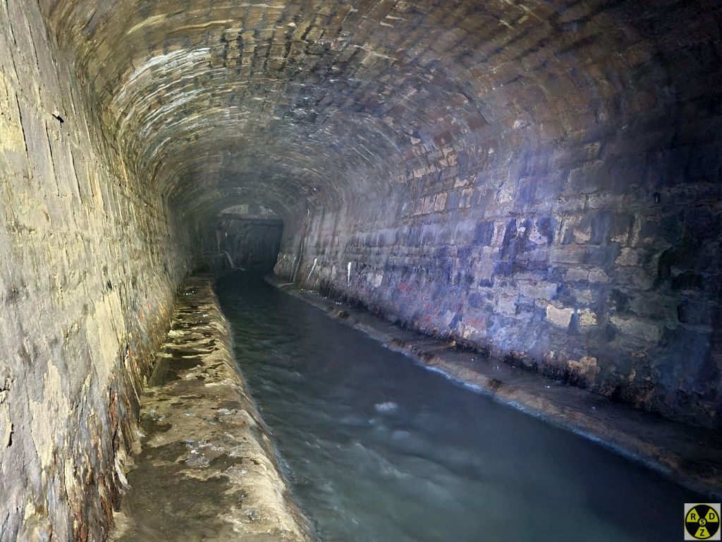 Найстаріша підземна ділянка Полтви між Оперним та театром ім. М. Заньковецької