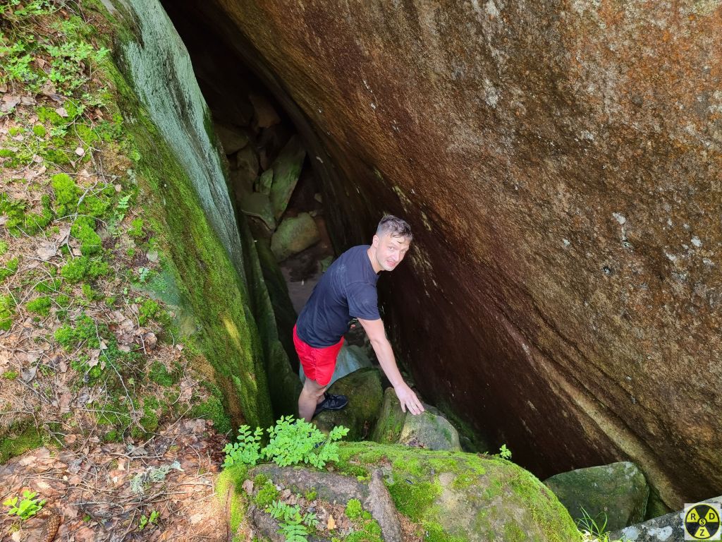 Я не втримався і поліз його досліджувати :)