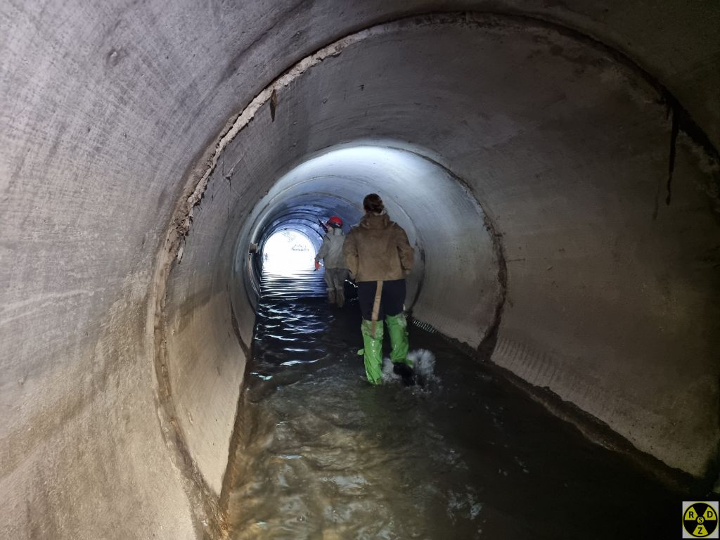 Як би ти не любив підземелля, але завжди приємно бачити світло в кінці тунелю