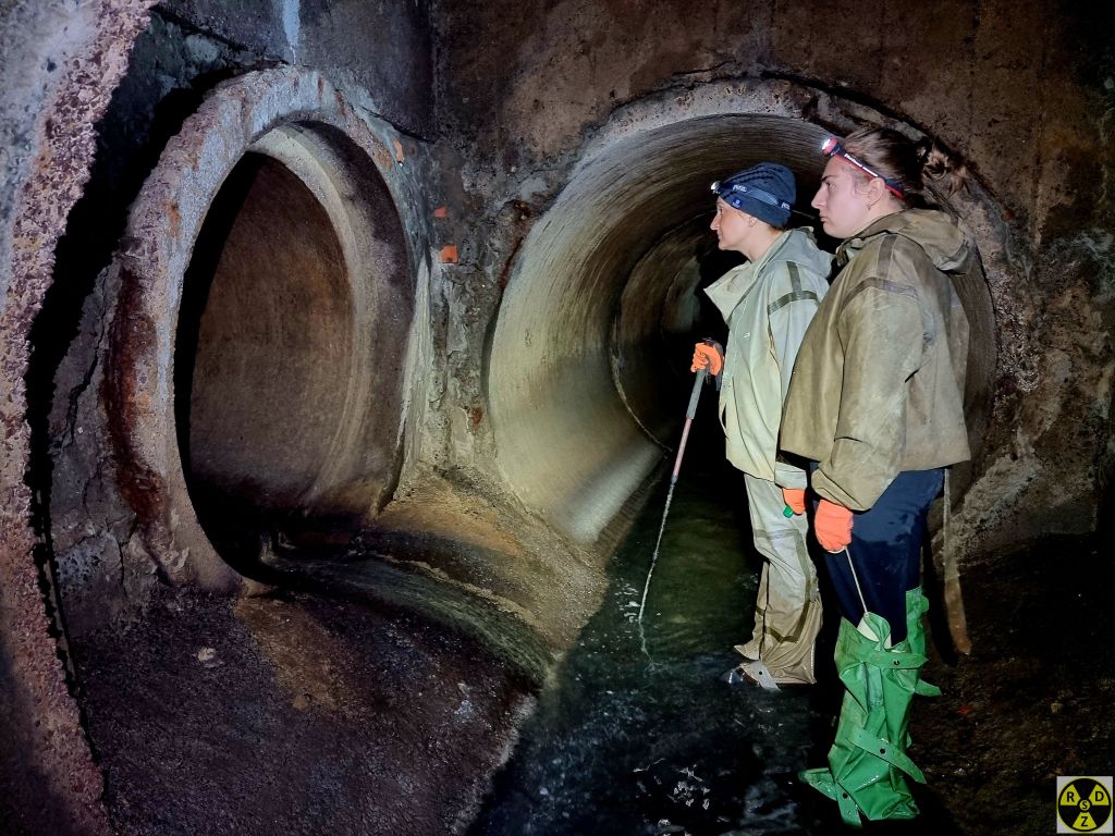 Екскурсія підземними тунелями річки Зубра