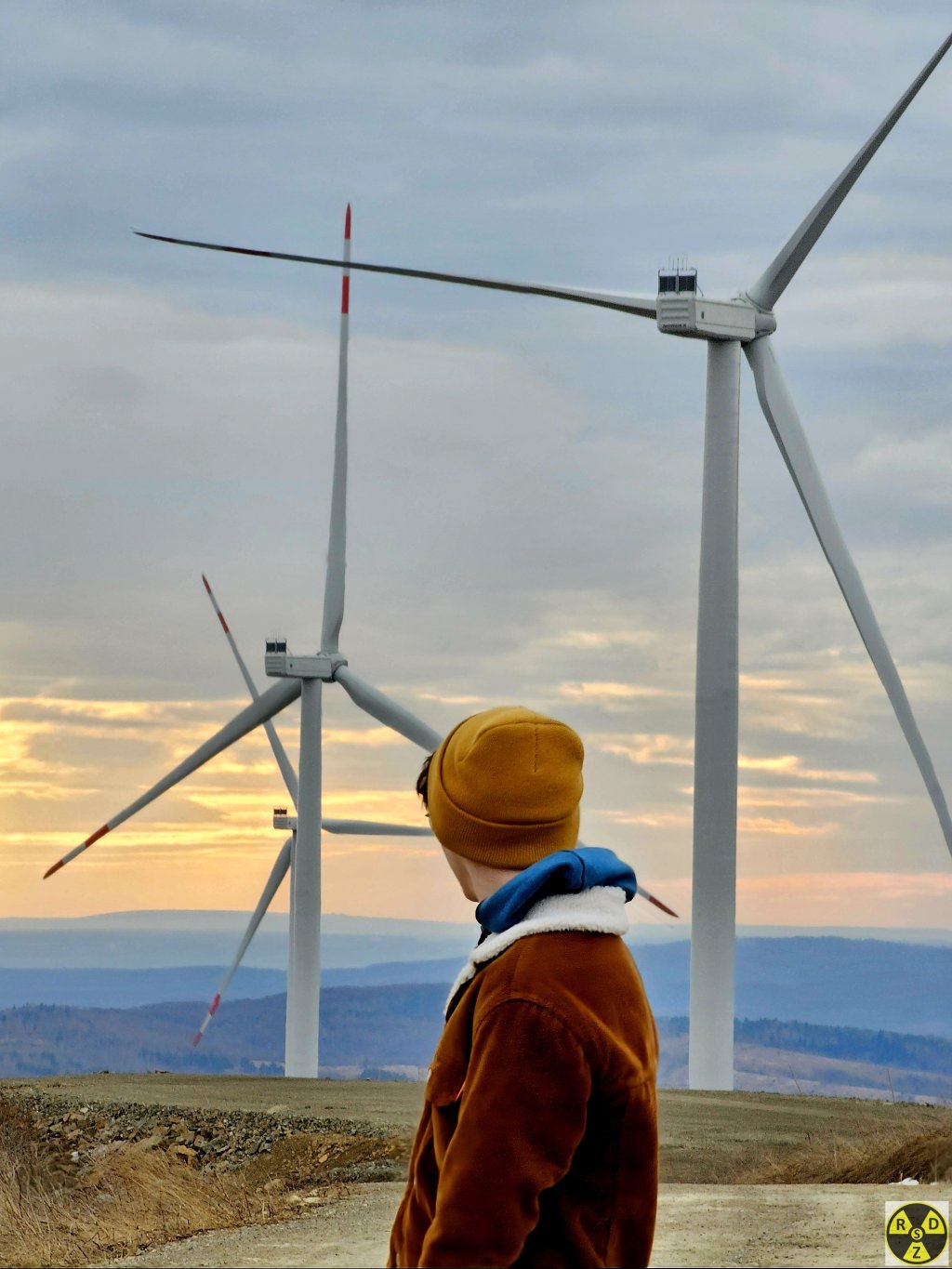 Алекс, Карпати та Вітряки 