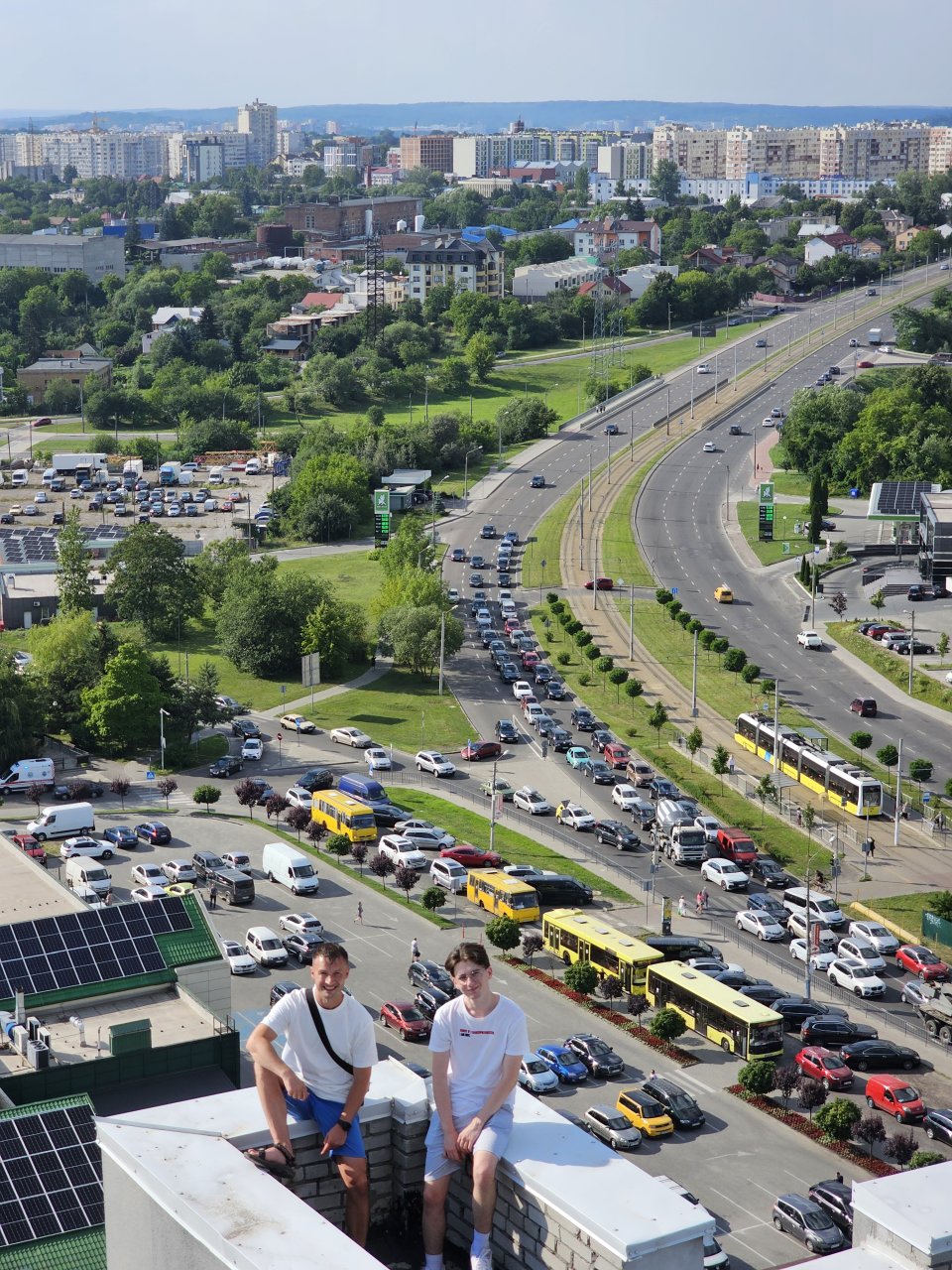 Дякуємо за увагу! Більше про Львівські дахи є в нашому Телеграм каналі RDZS