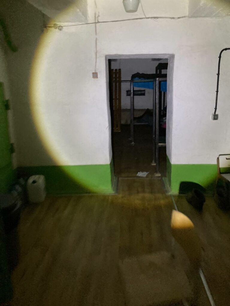 прохід між кімнатами